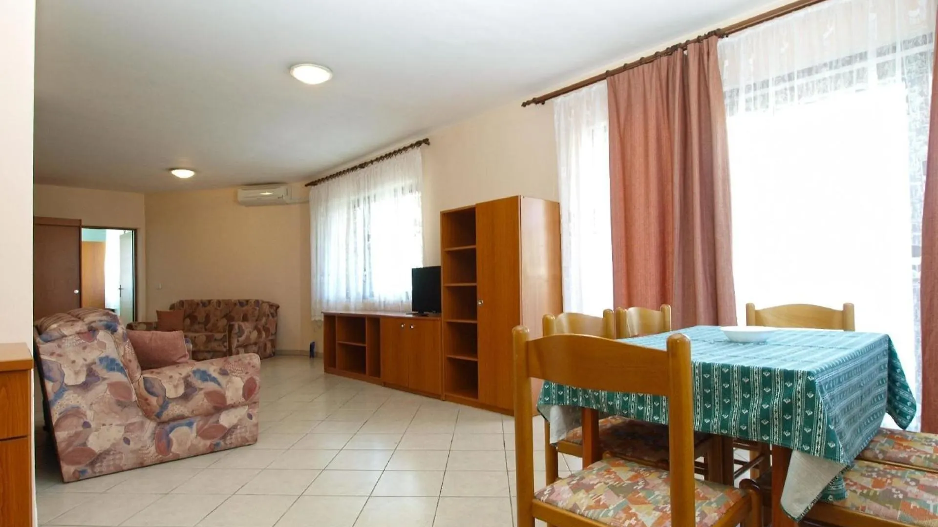 Ferienwohnung Fuer 6 Personen Ca 62 Qm In Fazana, Istrien Istrische Riviera Croatia